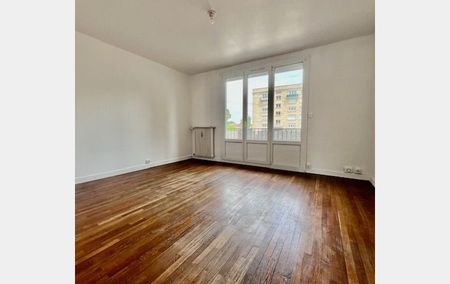 Location Appartement P3 Troyes - Photo 2