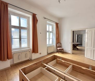 NAHE MARKTPLATZ PERCHTOLDSDORF: CHARMANTE 2-ZIMMER-ALTBAUWOHNUNG IN... - Photo 4