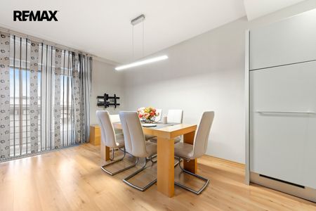 Pronájem bytu 3+kk 96 m² - Photo 4