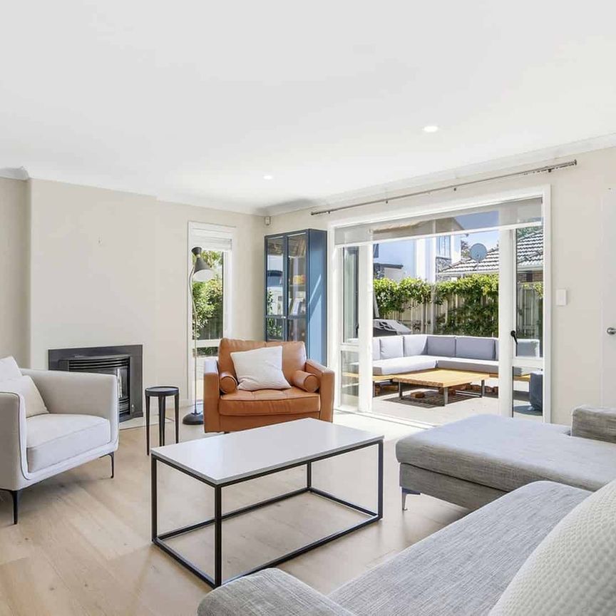 Sunny In Strowan - Photo 1