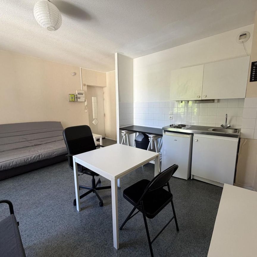 Location Appartement 1 pièce 23m² CLERMONT FERRAND 63000 - Photo 1