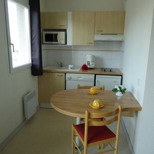 Location Appartement 1 pièce 23m² - Photo 2