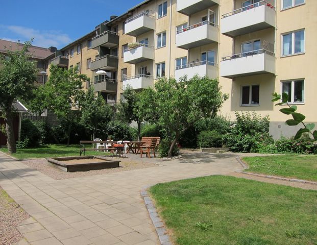 Konstapelsgatan 13 B - Photo 1