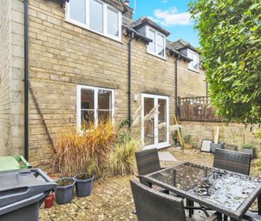 3 bedroom semi-detached house to rent - Photo 6