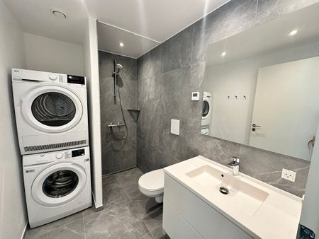 Delevenlig 3-værelses lejlighed i Stigsborg med altan - Foto 2