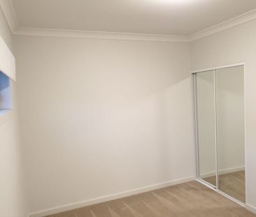 MODERN TWO BEDROOM TOWNHOUSE IN CONVENIENT LOCATION - Photo 2