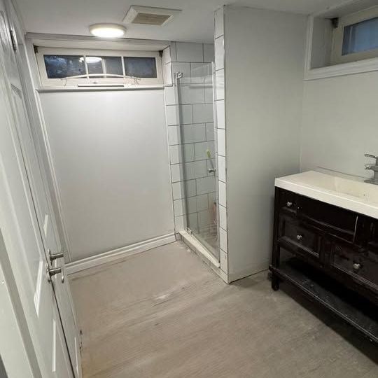 For Lease - 24 parkway Crescent, Clarington, Ontario - Photo 1