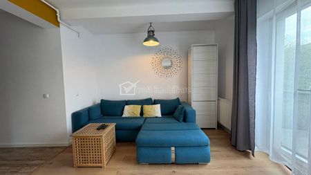 2 camere semidecomandate, Buna ziua, parcare subterana, balcon - Fotografie 2