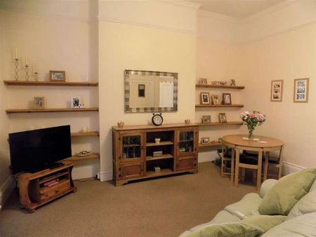 Moorcot, Kents Road, Torquay, TQ1 - Photo 2