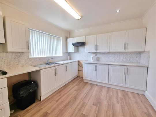 2 bedroom semi-detached house to rent - Photo 1