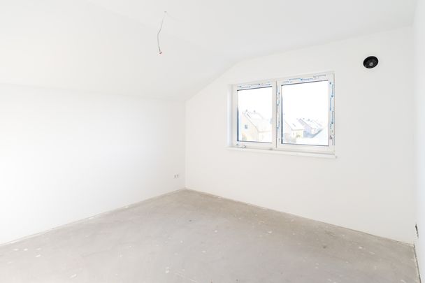 Ideal für Familien: Energieeffiziente 4-Zimmer-Wohnung mit ca. 136 m² in Postbauer-Heng - Foto 1