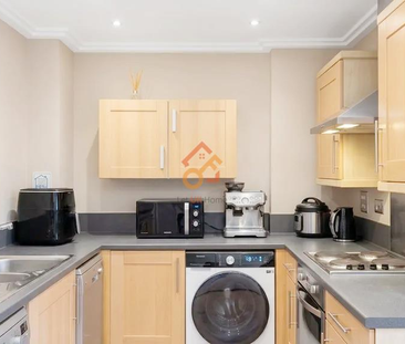 Trentham Court, Westgate, Victoria Road, Acton, London W3 - Photo 6