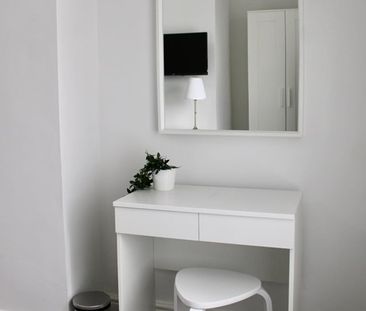 Room in a Shared House, Highfield Road, L13 - Photo 5