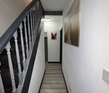 Room in a Shared House, Hyde Road, M18 - Photo 5