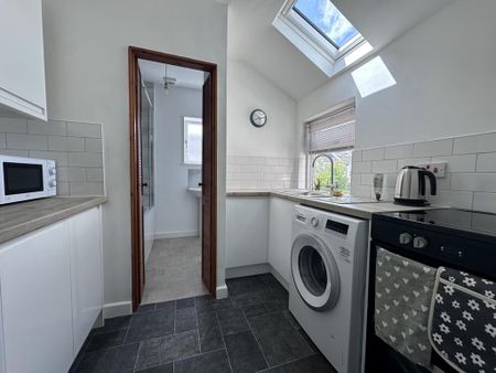 1 bedroom flat to rent - Photo 3