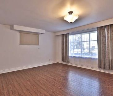 For Lease - 1336 Queen Victoria Avenue, Mississauga, Ontario - Photo 6