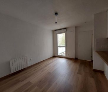 Location Appartement 2 pièces 33m² DEVILLE LES ROUEN 76250 - Photo 6