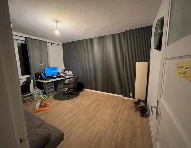 Möblierte 2 Zimmer Wohnung mit Balkon in Horn - Foto 1