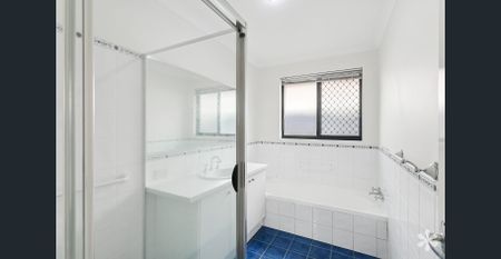 Spacious Coastal Living - Photo 4