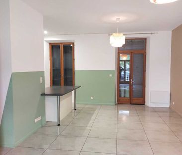 Roquevaire EXT D* - Photo 1