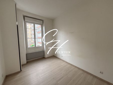 Grenoble - Appartement T3 - Hyper Centre - Photo 4