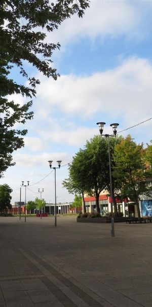 PETERBOROUGH - Photo 1