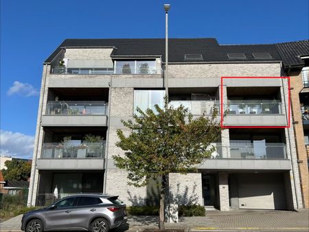 Luxueus 2-slaapkamerappartement nabij het centrum van Genk - Photo 4