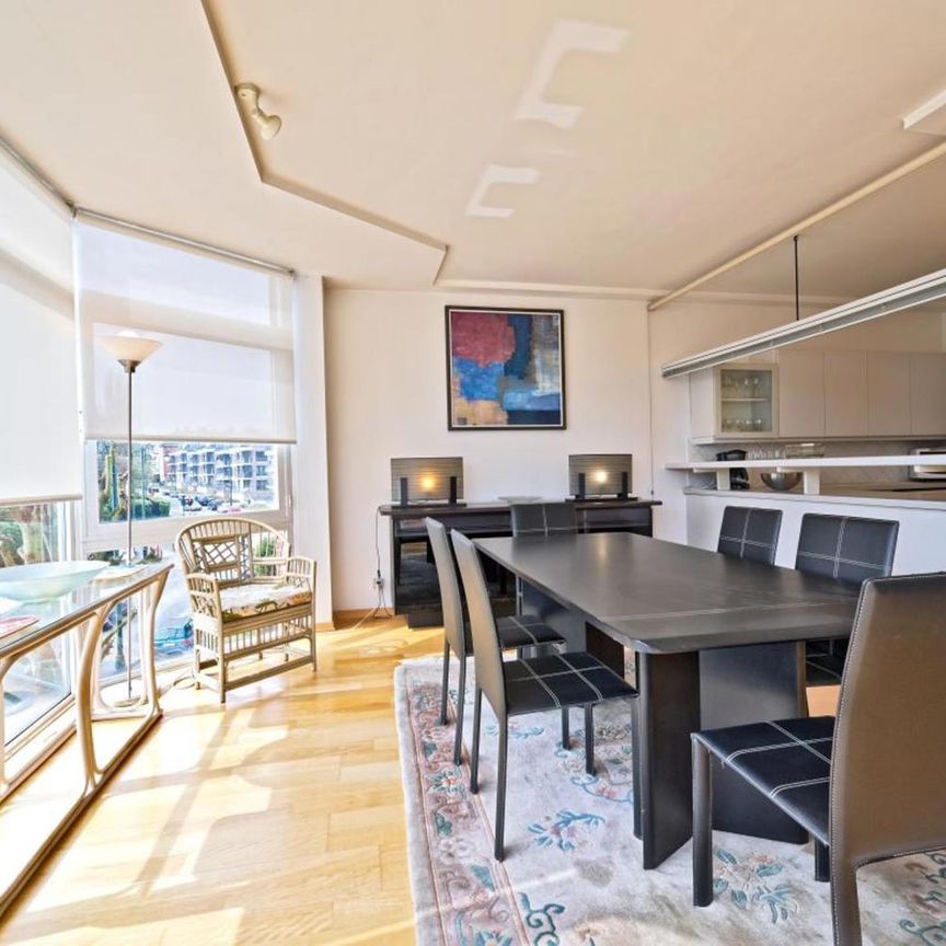 Quartier Roosevelt - Appartement meublé de +/- 160 m² - 3 ch & 3 sdb - Foto 1