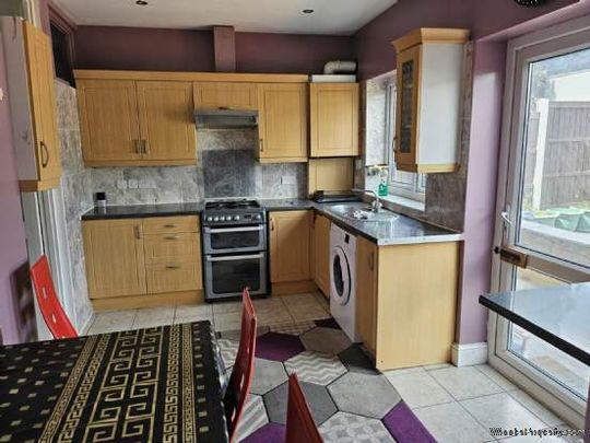 1 bedroom property to rent in Ilford - Photo 1