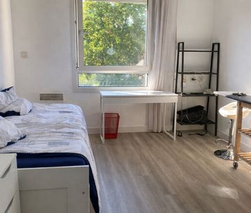 Location Appartement 1 pièce 18m² - Photo 1