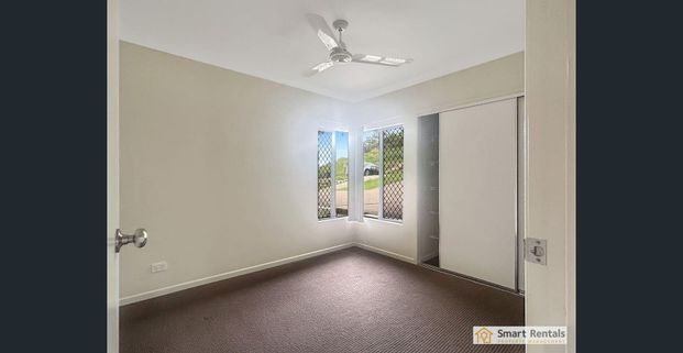 Modern Comfort in Deeragun - Photo 1