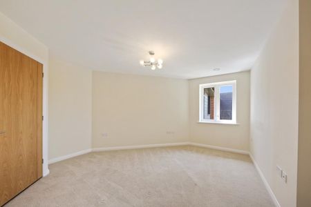 1 bedroom retirement property to rent - Photo 3