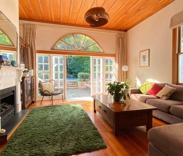 St Heliers Villa with Pool and Spa, Garden Care Included - Photo 1