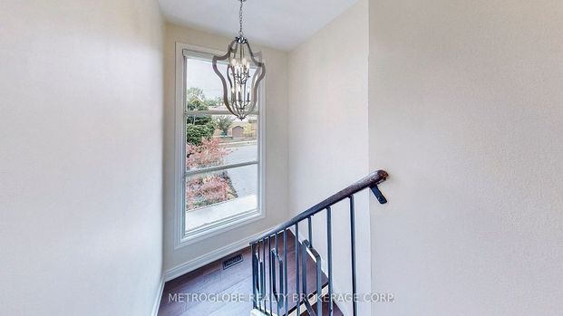 For Lease - 1480 freeport Drive, Mississauga, Ontario - Photo 1