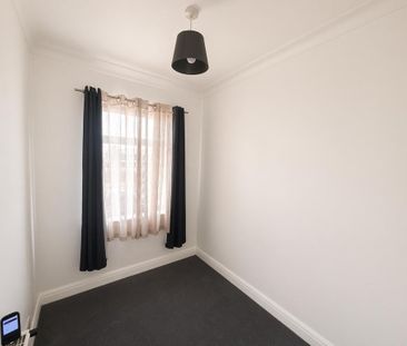 3 bedroom house to rent - Photo 3