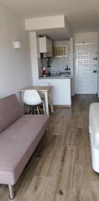 Piso de alquiler en Avenida Avenida Gamonal, 12, Parque de la Paloma - Photo 1