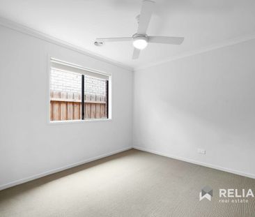 Beautiful Family home in Brookfield - Photo 4