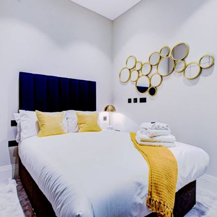 1 Bed Apartment - Photo 1