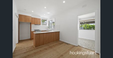 Beautifully Presented Family Home In Central Reservoir Location - Photo 4