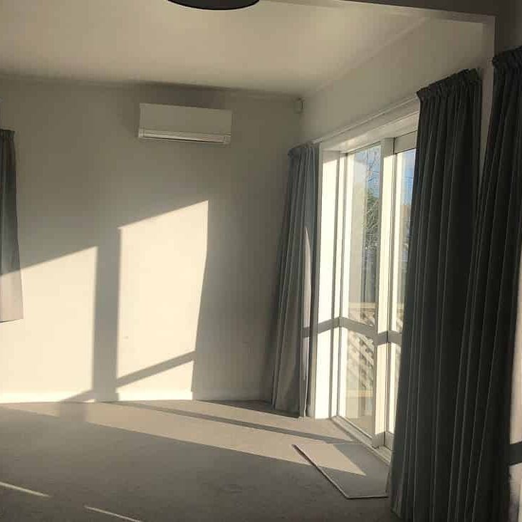 Charming 2BR Home in Lower Hutt - Photo 1