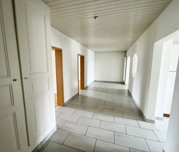 3.5 room apartment with balcony and fireplace - Photo 1