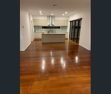 DOUBLE STORY 4 BEDROOM FAMILY HOME - Photo 4