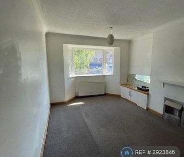 2 bedroom maisonette to rent - Photo 4