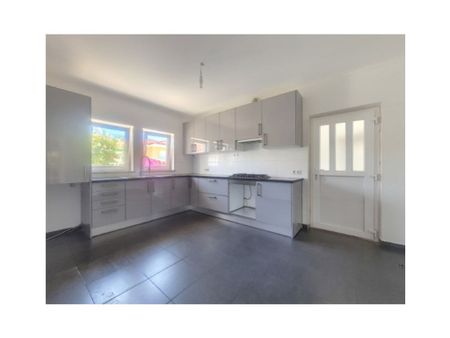 4 room luxury Semidetached House for rent in Murches, Cascais, Lisbon - Photo 4