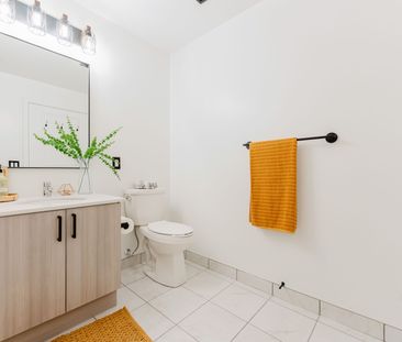 For Lease - 1010 Sandy Beach Road Unit# 215, Pickering, Ontario - Photo 6