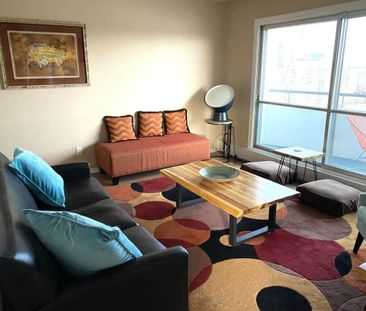 Edmonton Furnished Condo Rental in Downtown - Trendy and Chic Moder... - Photo 3