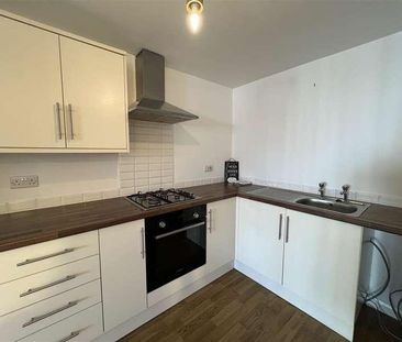 Glebe Road, Loughor, Swansea, SA4 - Photo 5