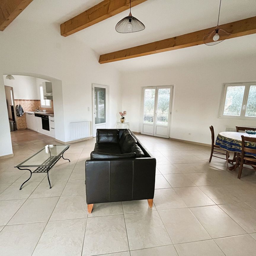 Location villa 5 pi�ces 13490 JOUQUES, - Photo 1