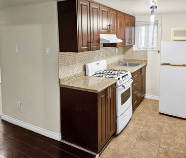 For Lease - 552 Caledonia Road Unit# A, Toronto, Ontario - Photo 3