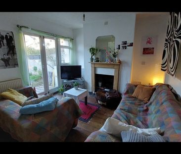 5 Bed Terraced House, Hanover Terrace, BN2 - Photo 1